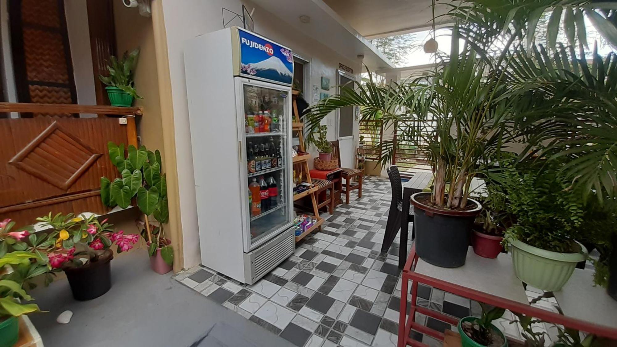 Sandstorm Lodge And Cafe 波尔多·格尼拉 外观 照片